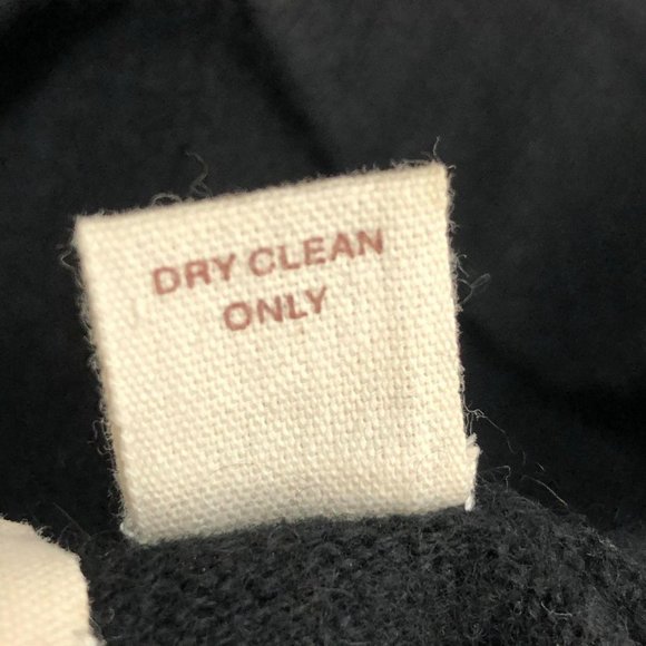 Inhabit L Sweater Black Cashmere Slouchy Lagenlook - Picture 7 of 8